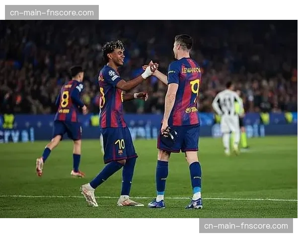 西甲第28轮前瞻:巴萨客战皇家社会,检验后场出球抗压能力 西甲第28轮前瞻:巴萨客战皇家社会,检验后场出球抗压能力