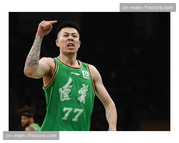 【2026年4月CBA联赛·赛后·特写张镇麟飞身隔扣后对着镜头怒吼，点燃沈阳主场万名观众